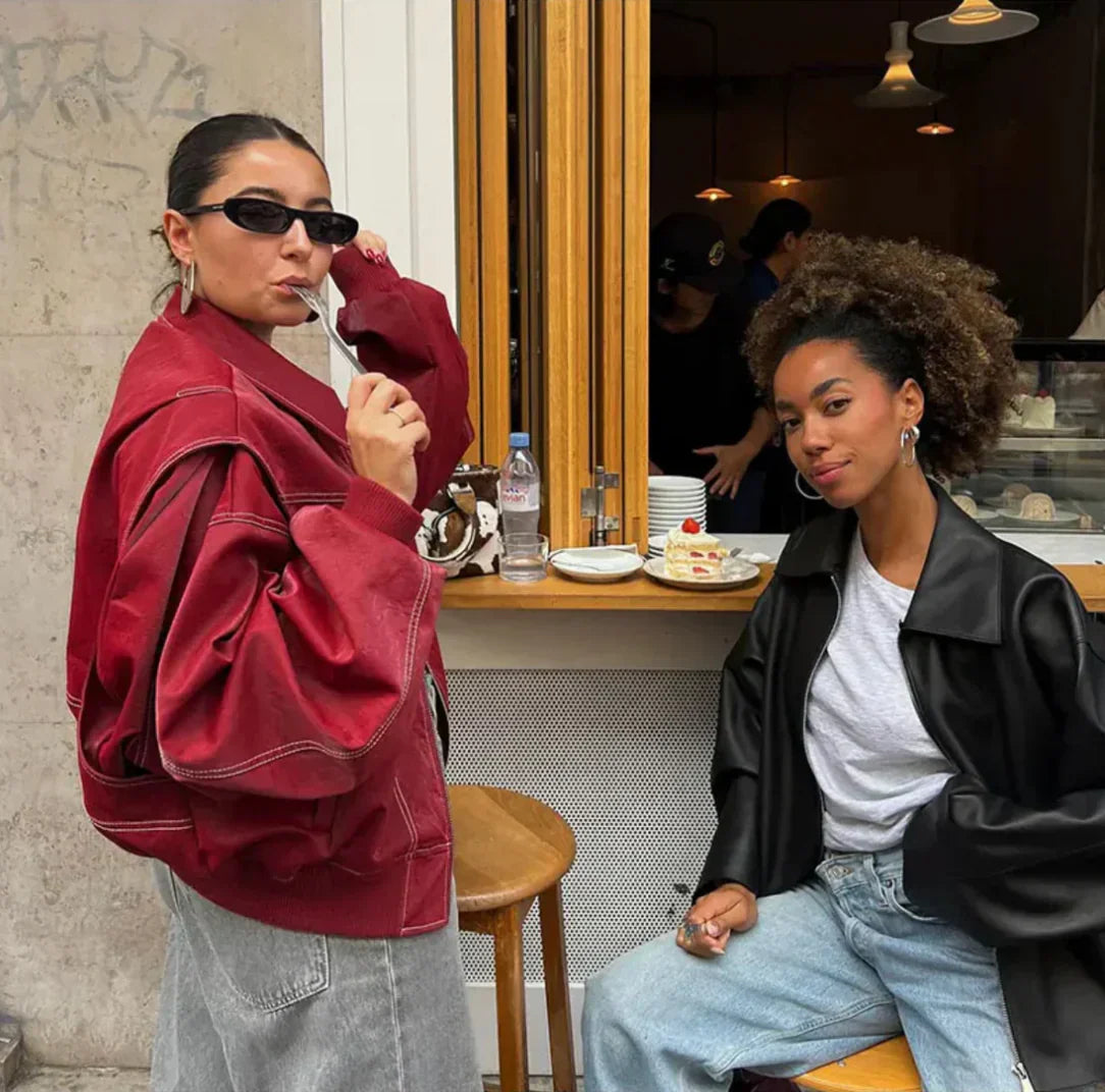 Livy | Oversized Streetstyle Jas met Contrasterende Stiksels